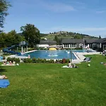 Free Willi Mit Wintergarten Und Grosser Eingezaeunter Terrasse * Willingen (Upland)