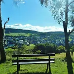 Free Willi Mit Wintergarten Und Grosser Eingezaeunter Terrasse *