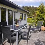 Vakantiehuis Free Willi Mit Wintergarten Und Grosser Eingezaeunter Terrasse *