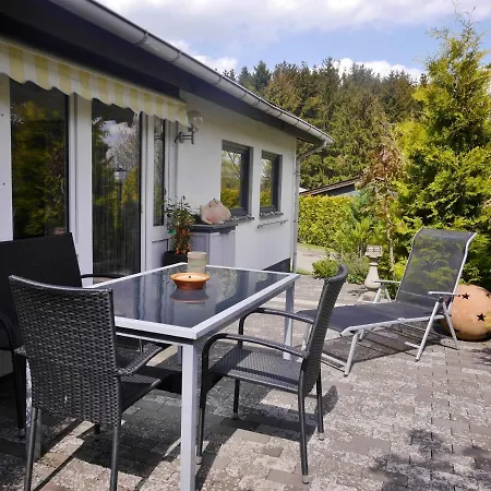 Hébergement de vacances Free Willi Mit Wintergarten Und Grosser Eingezaeunter Terrasse *