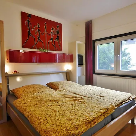 Free Willi Mit Wintergarten Und Grosser Eingezaeunter Terrasse * Willingen (Upland)